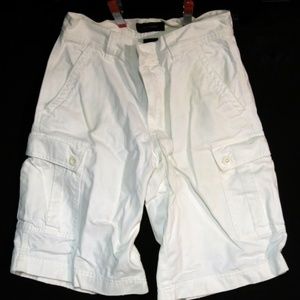 Express Mens classic fit white cotton shorts 29W